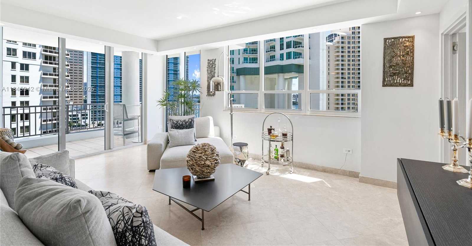 Small Image of 801 BRICKELL KEY BLVD #1512, Miami Number 9