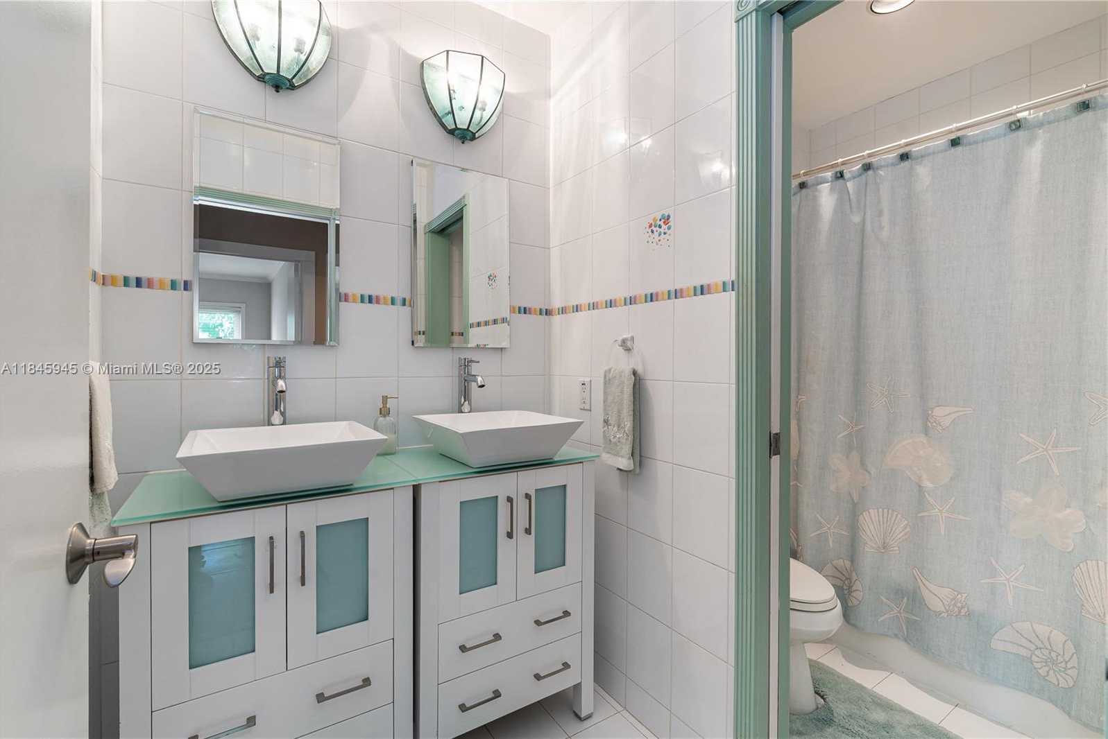 Small Image of 17494 SOUTH WEST 83RD CT, Palmetto Bay Number 24