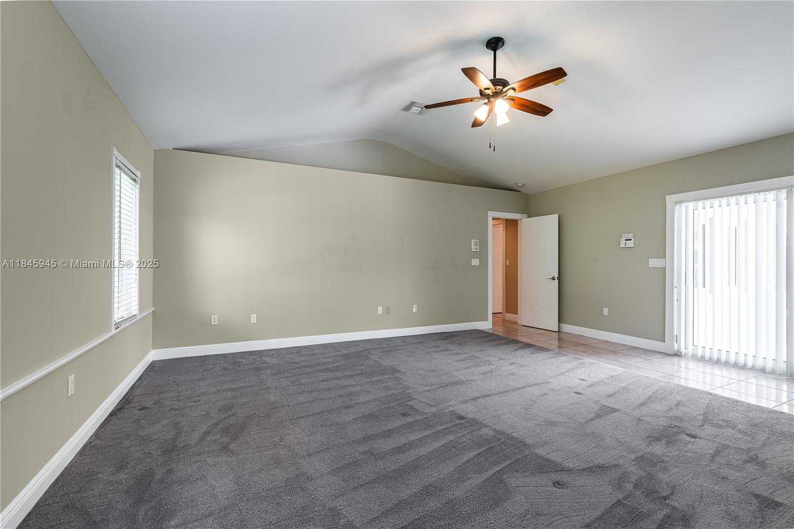 Small Image of 17494 SOUTH WEST 83RD CT, Palmetto Bay Number 27