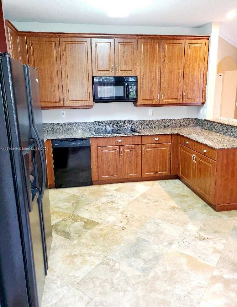 Small Image of 16431 SOUTH WEST 60TH TER, Miami Number 12