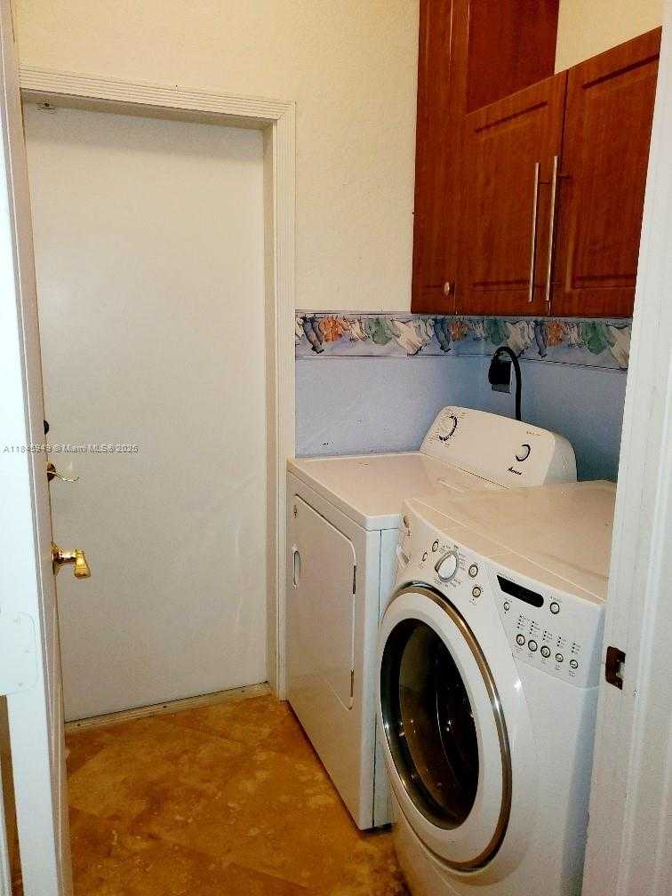Small Image of 16431 SOUTH WEST 60TH TER, Miami Number 13