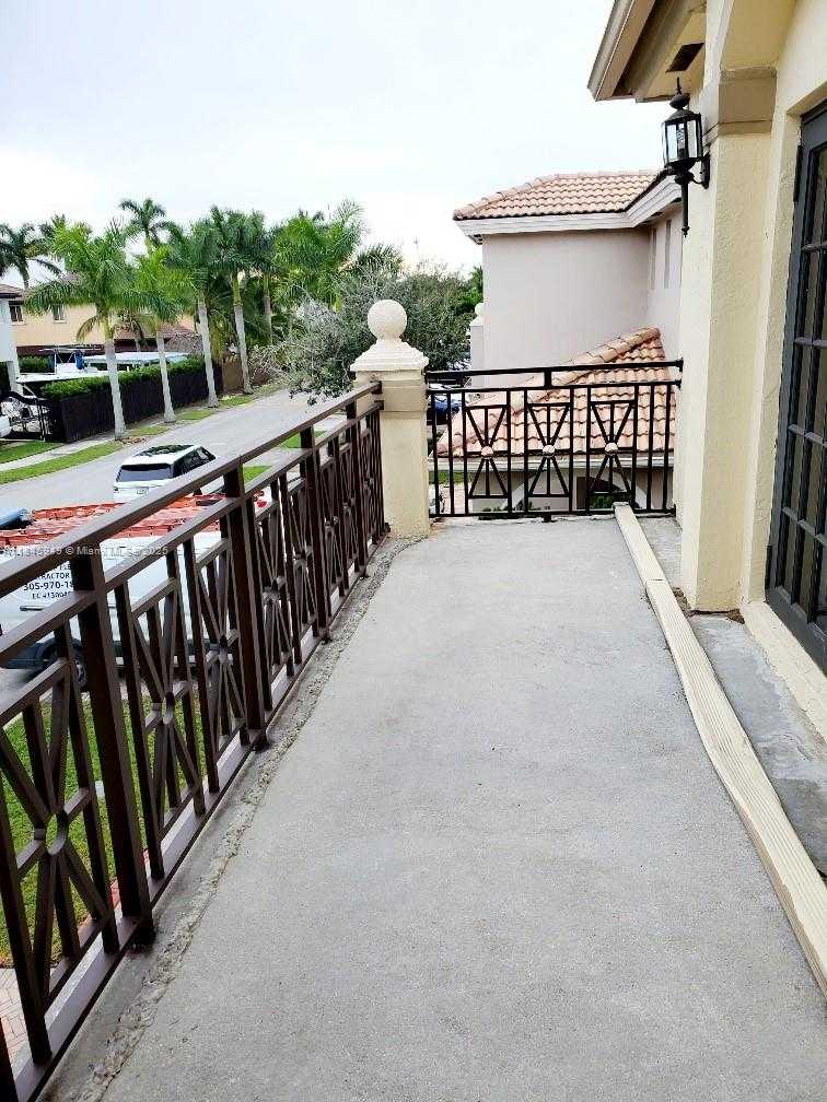 Small Image of 16431 SOUTH WEST 60TH TER, Miami Number 28