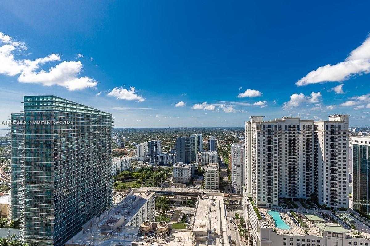 Small Image of 1000 BRICKELL PLZ #3512, Miami Number 18
