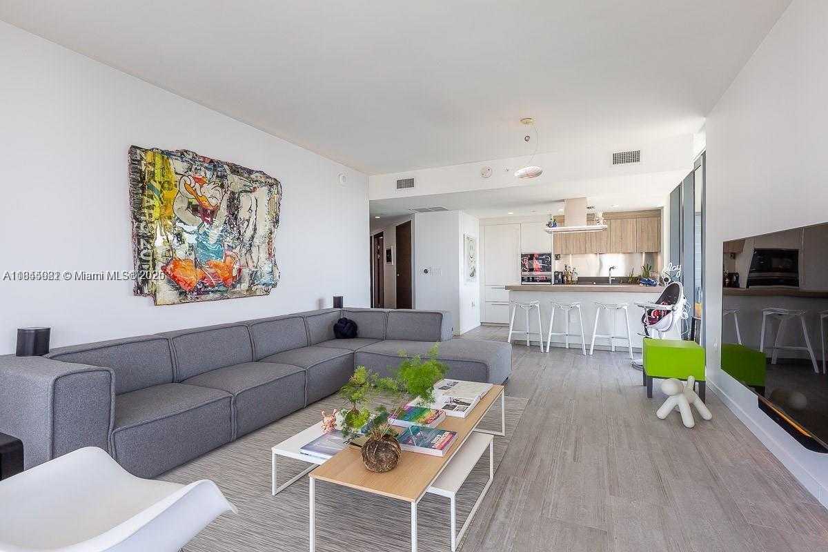 Small Image of 1000 BRICKELL PLZ #3512, Miami Number 8