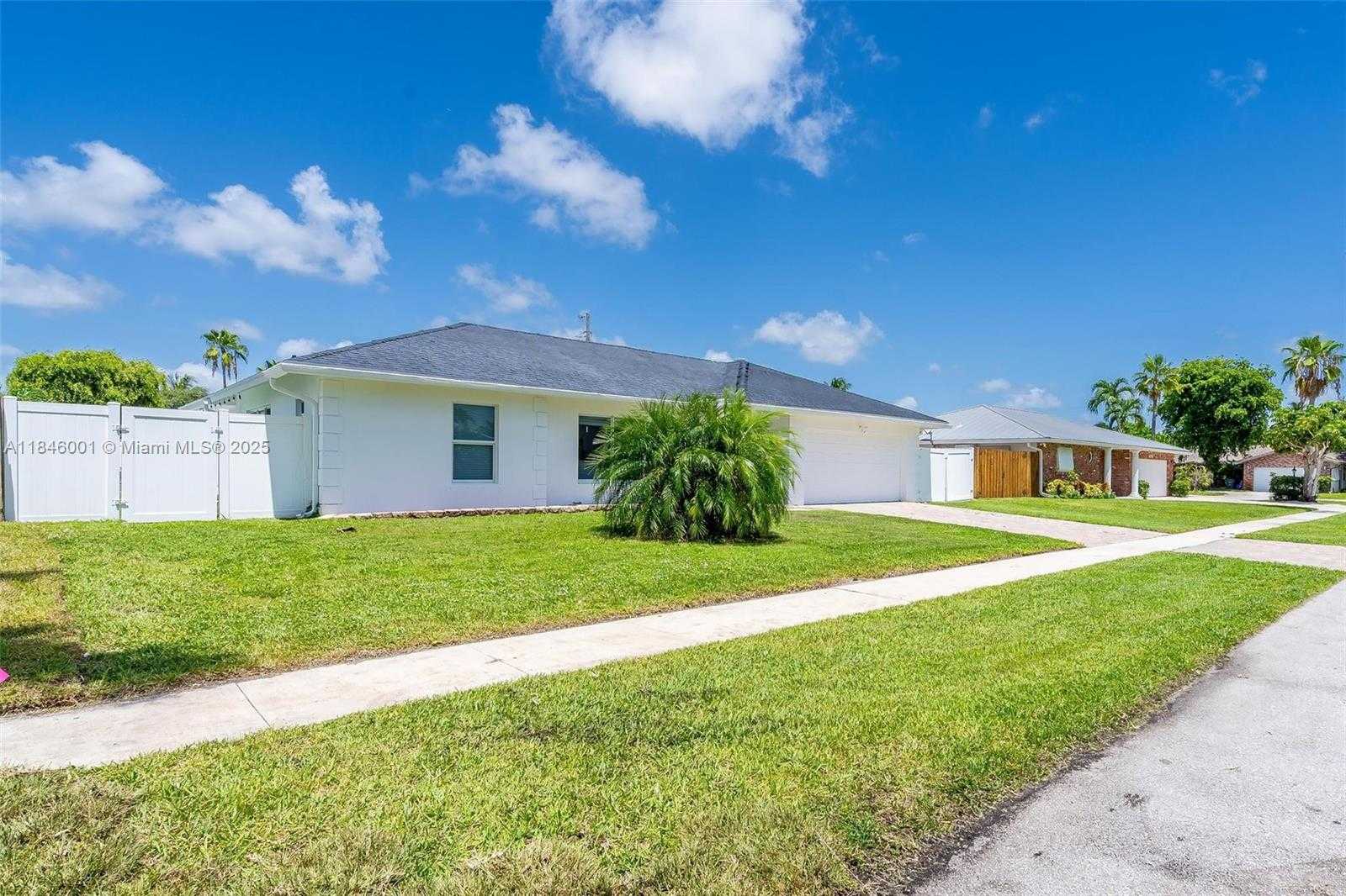 Small Image of 669 NORTH WEST 15TH AVE, Boca Raton Number 43