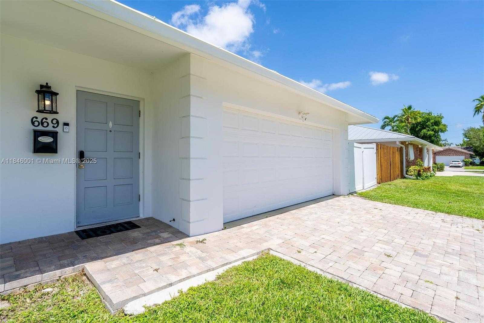 Small Image of 669 NORTH WEST 15TH AVE, Boca Raton Number 45
