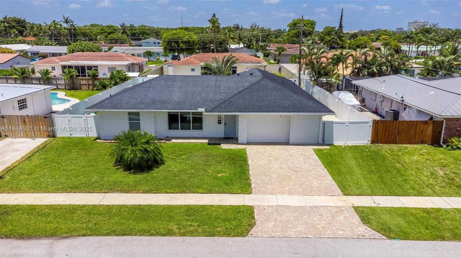 Small Image of 669 NORTH WEST 15TH AVE, Boca Raton Number 66