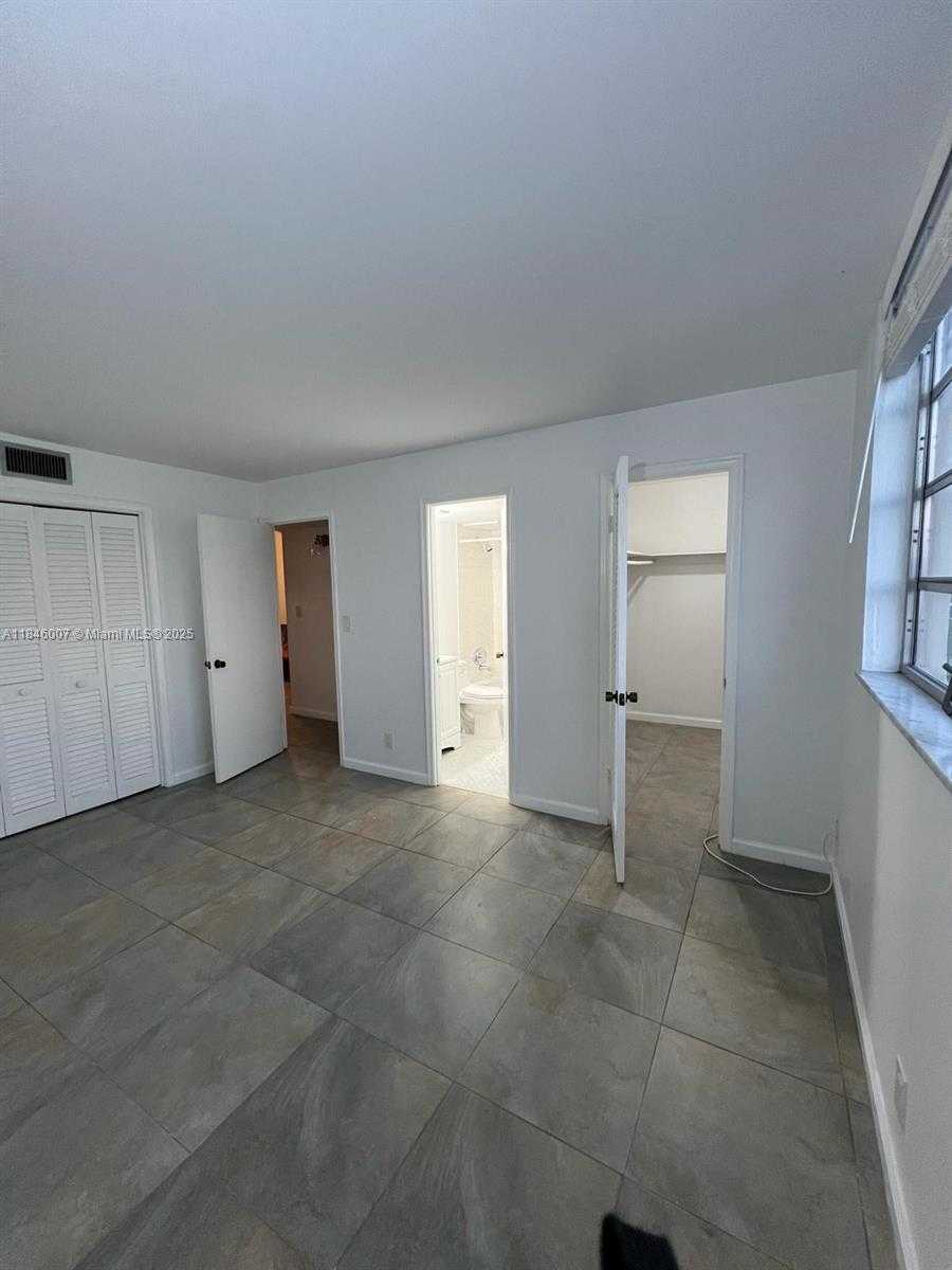 Small Image of 1811 JEFFERSON ST #602, Hollywood Number 19