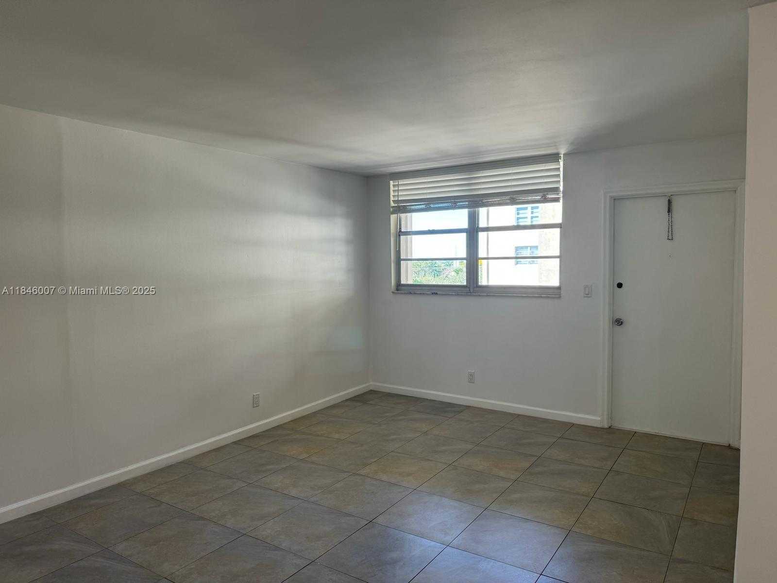 Small Image of 1811 JEFFERSON ST #602, Hollywood Number 7