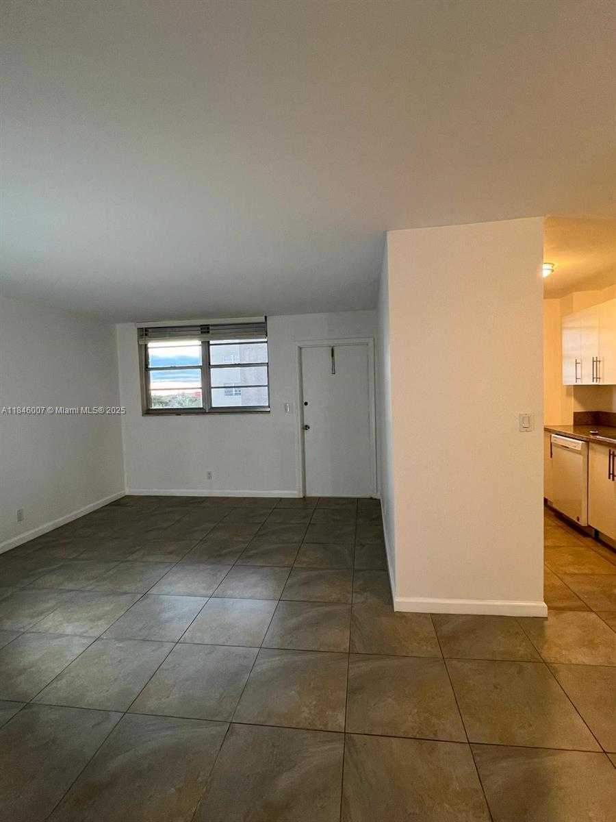 Small Image of 1811 JEFFERSON ST #602, Hollywood Number 9
