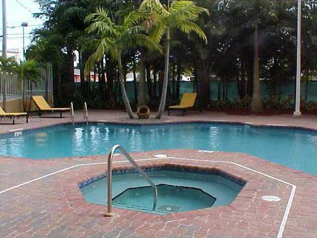 Small Image of 3500 CORAL WY #905, Miami Number 12