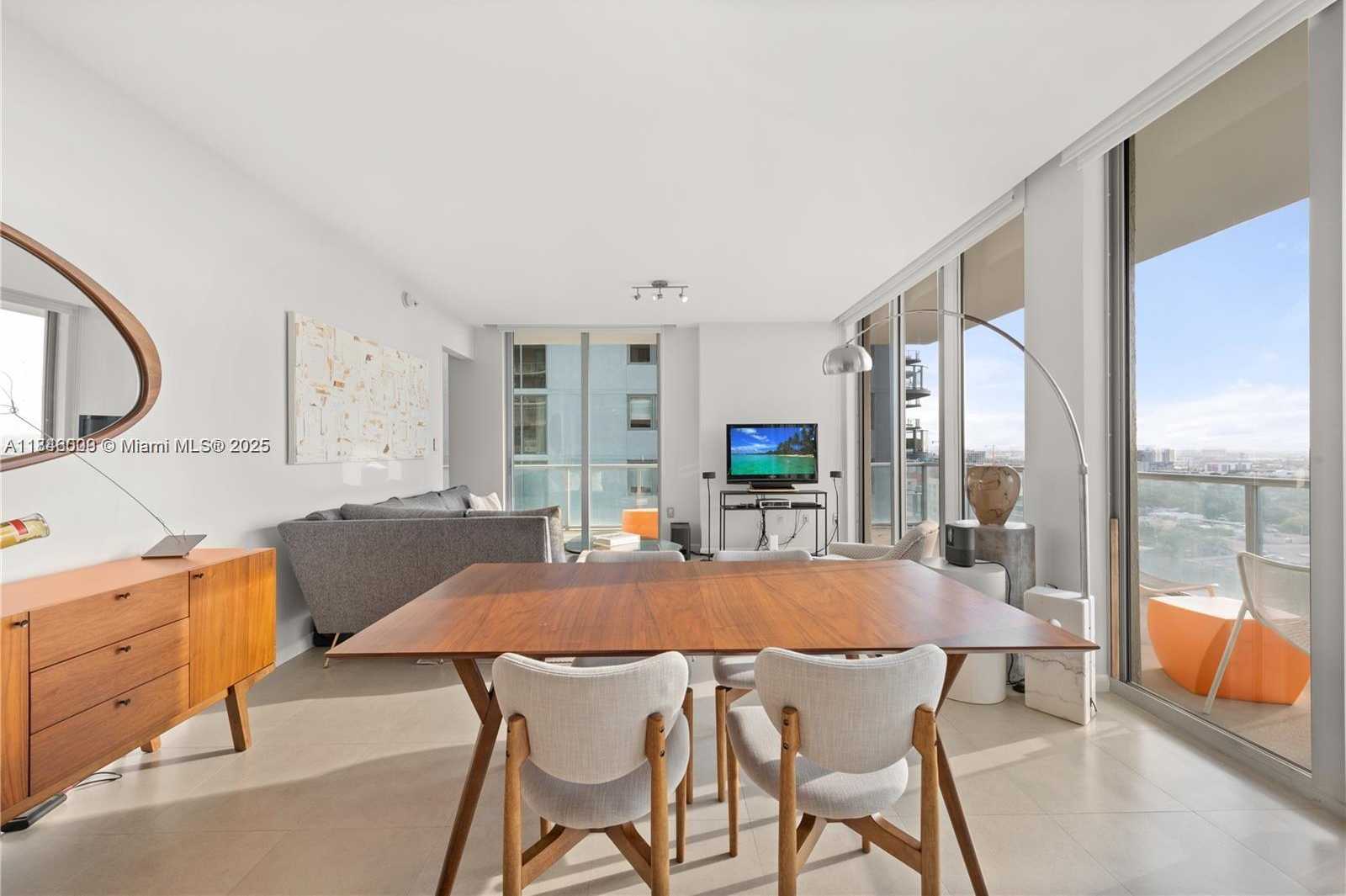 Small Image of 3470 EAST COAST AVE #H1710, Miami Number 3