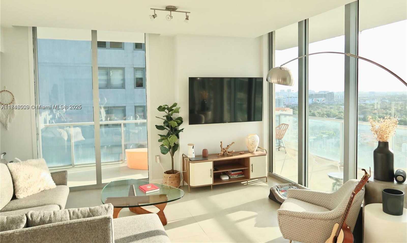Small Image of 3470 EAST COAST AVE #H1710, Miami Number 5