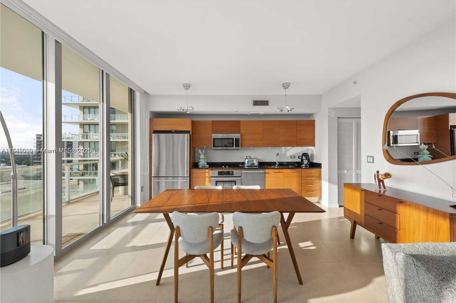 Small Image of 3470 EAST COAST AVE #H1710, Miami Number 7