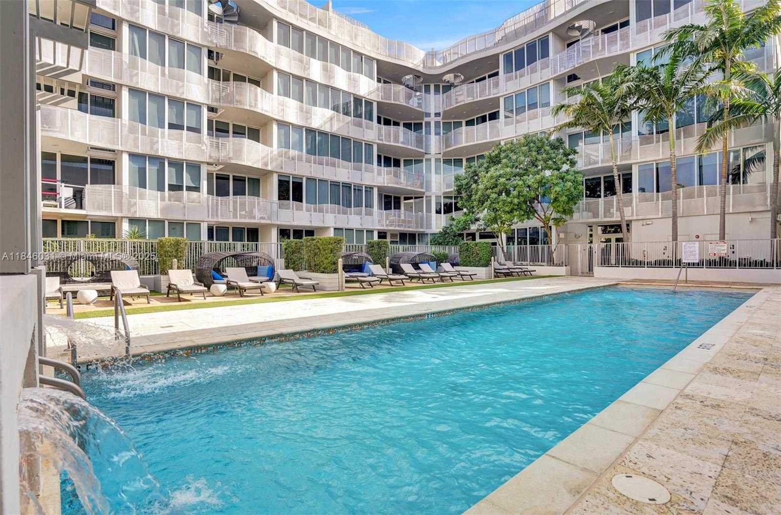 Small Image of 2100 PARK AVE #310, Miami Beach Number 37