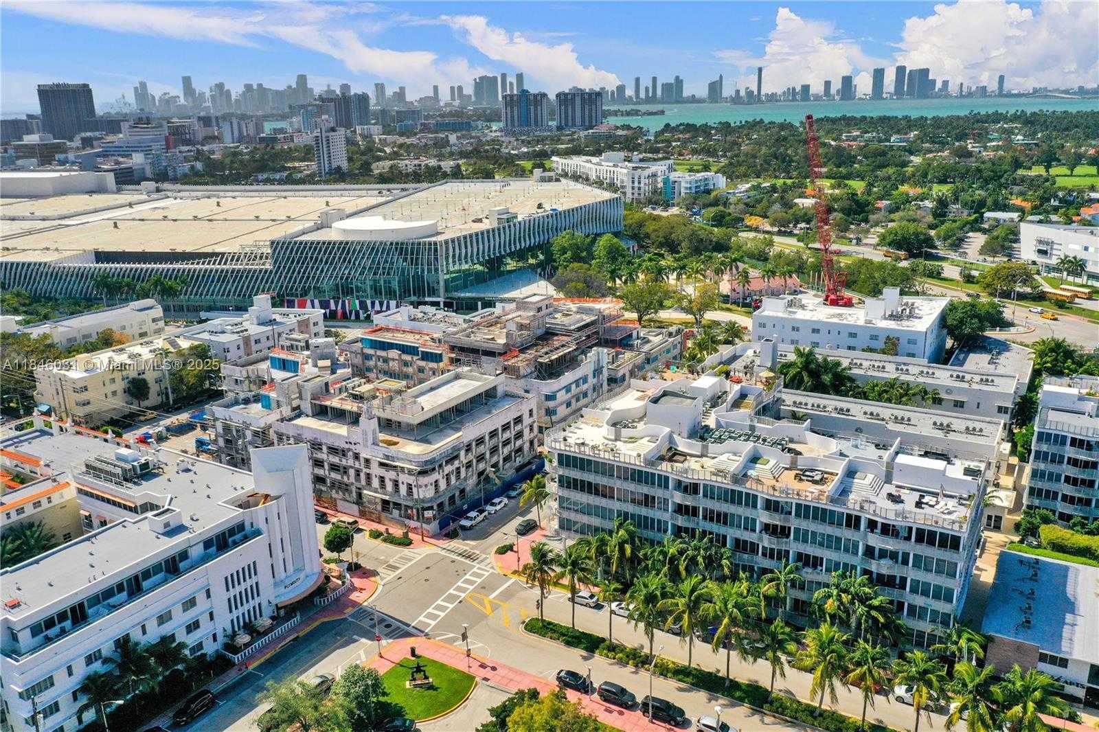 Small Image of 2100 PARK AVE #310, Miami Beach Number 40