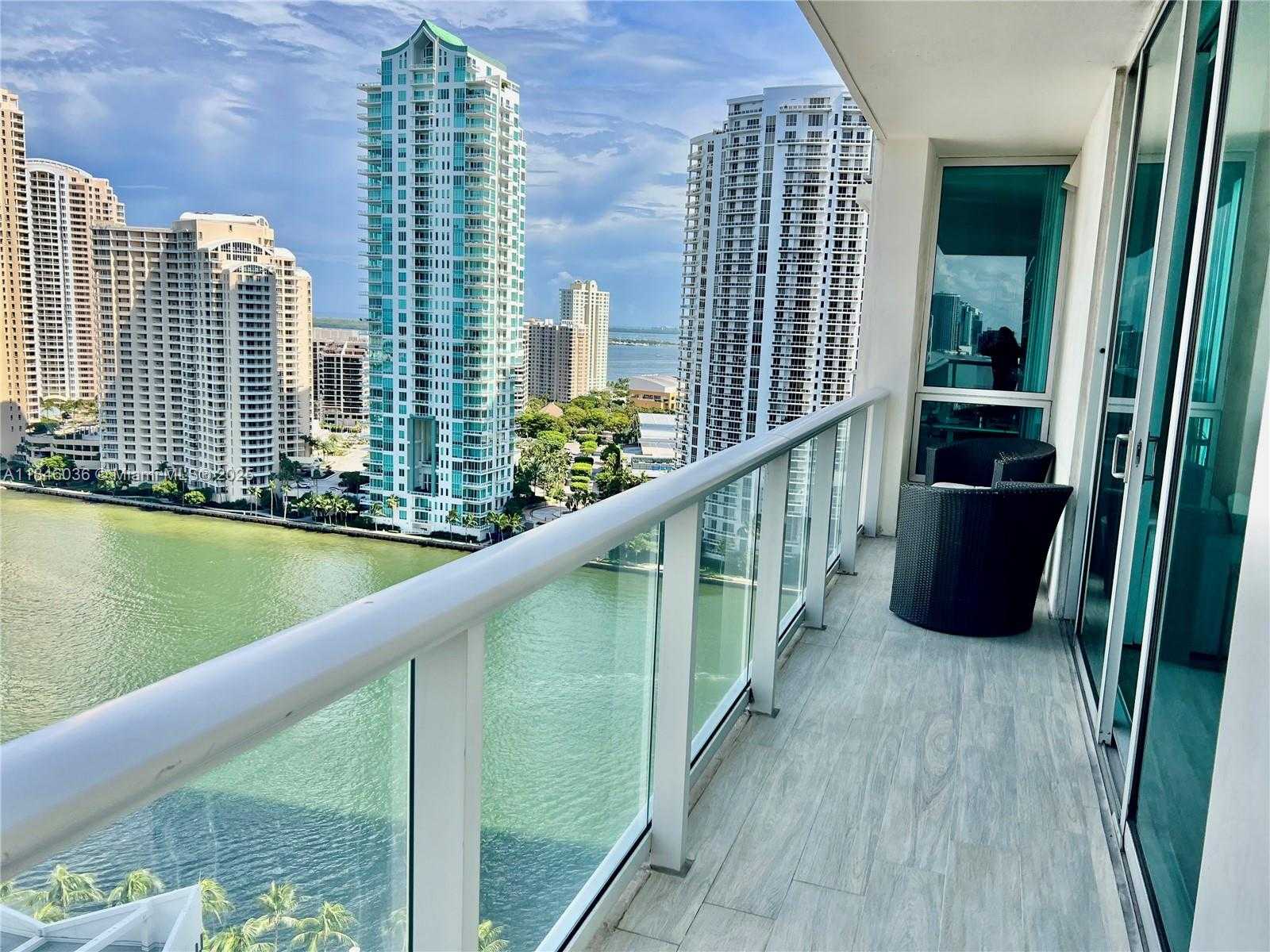 Small Image of 300 SOUTH BISCAYNE BLVD #1916, Miami Number 12