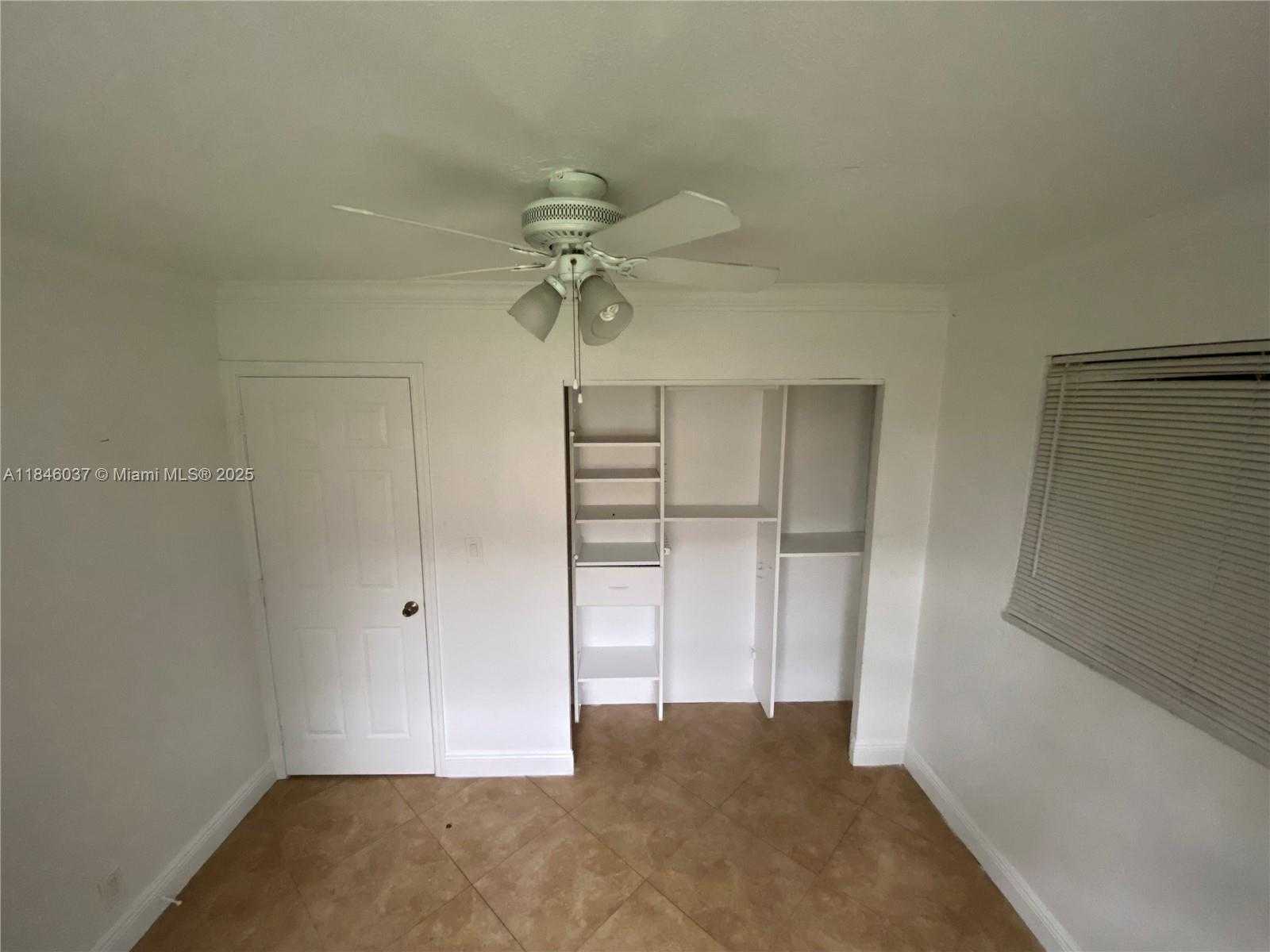 Small Image of 2446 JOHNSON ST, Hollywood Number 19