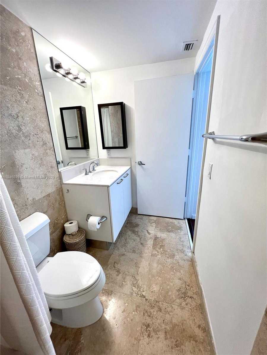 Small Image of 1650 BRICKELL AVE #205, Miami Number 14