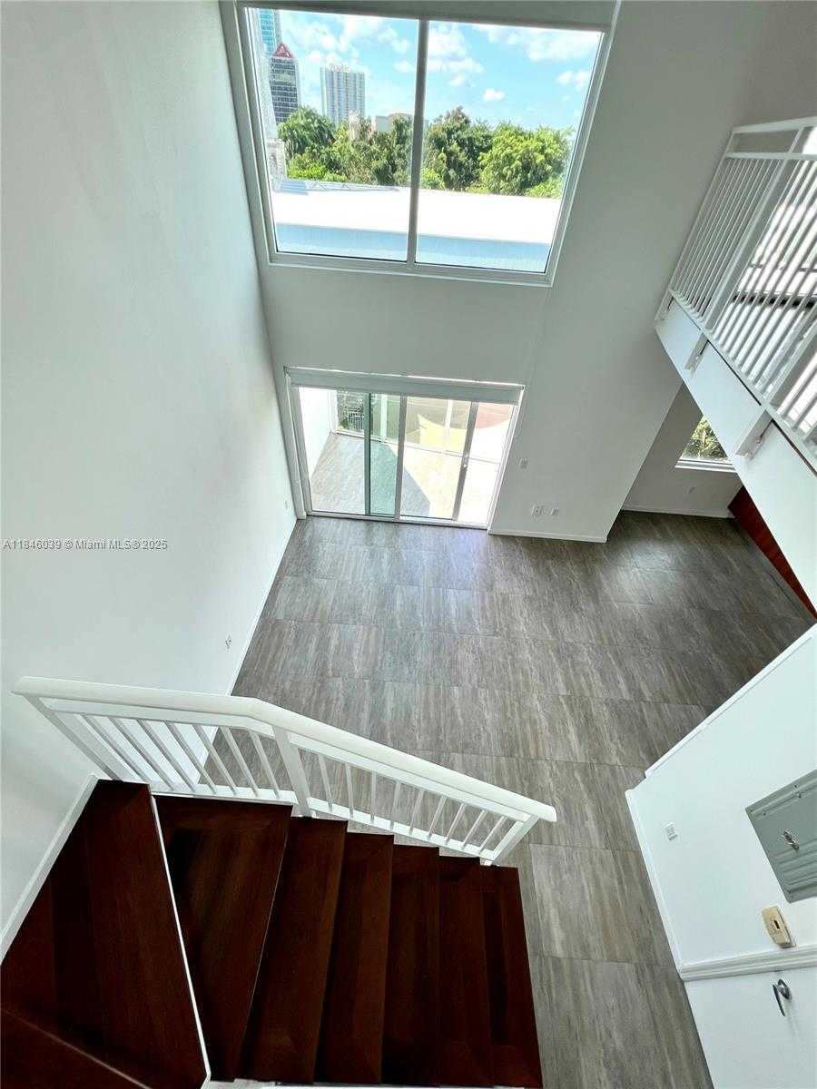Small Image of 1650 BRICKELL AVE #205, Miami Number 27
