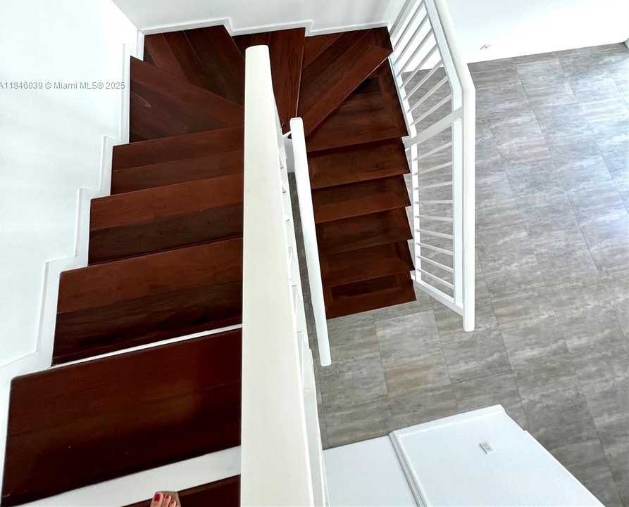 Small Image of 1650 BRICKELL AVE #205, Miami Number 28
