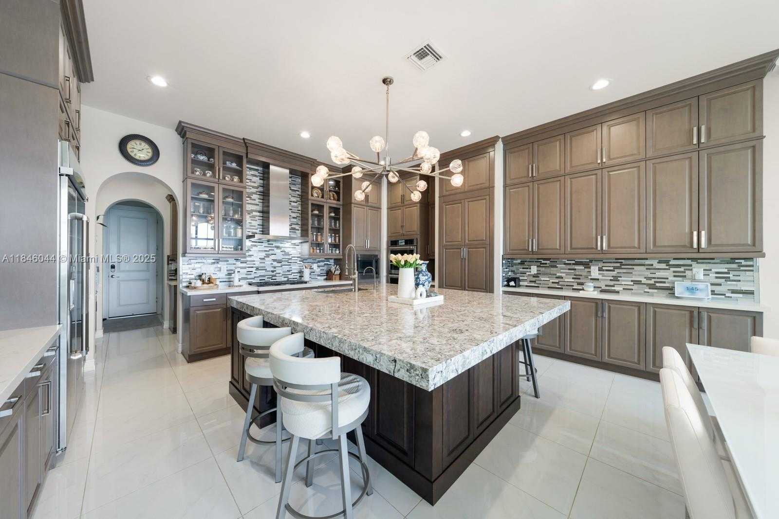 Small Image of 8545 EAST WATERCREST CIR E, Parkland Number 16