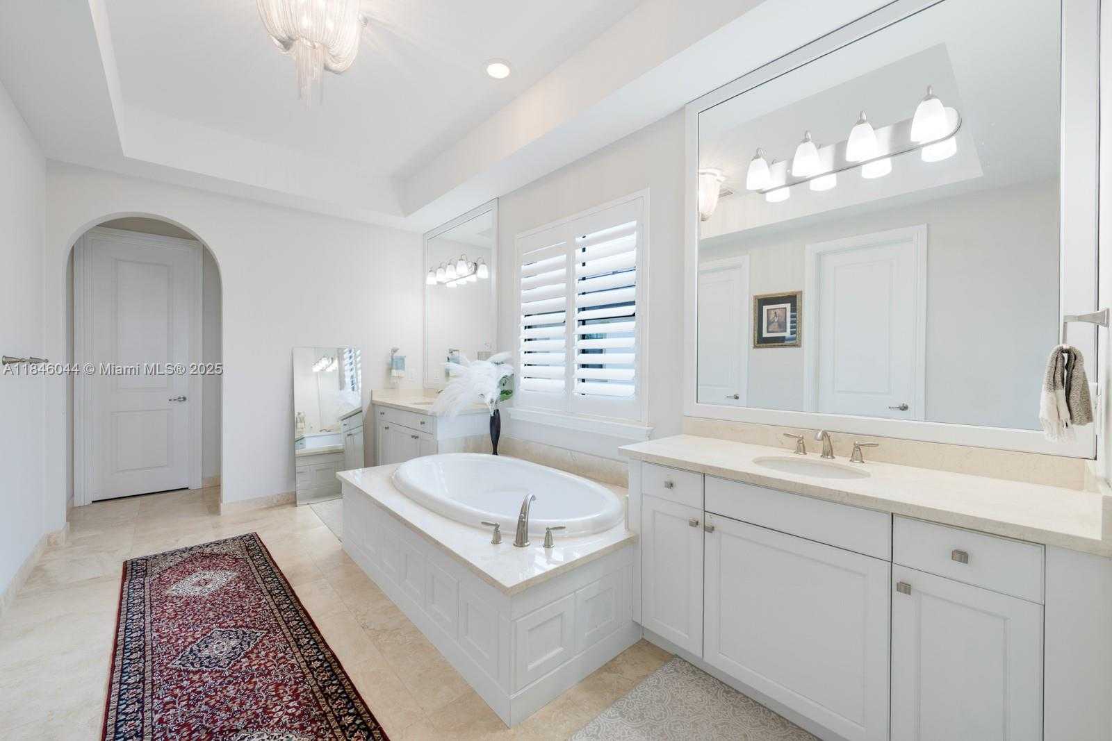 Small Image of 8545 EAST WATERCREST CIR E, Parkland Number 33