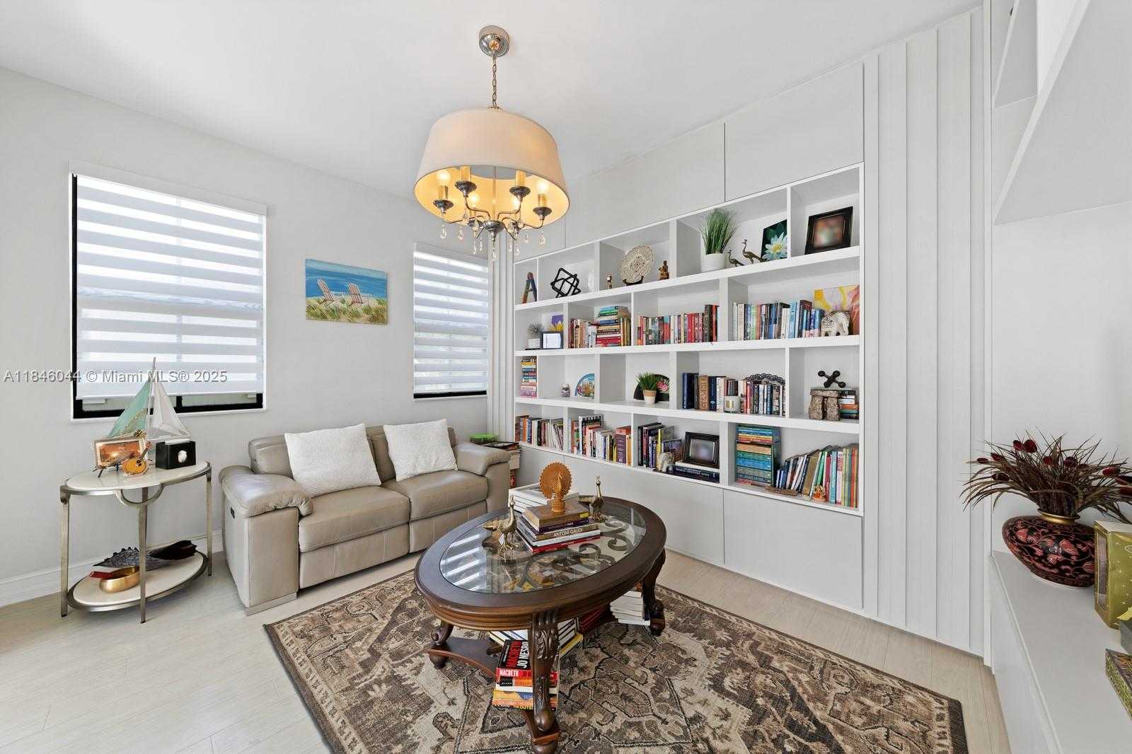 Small Image of 8545 EAST WATERCREST CIR E, Parkland Number 39
