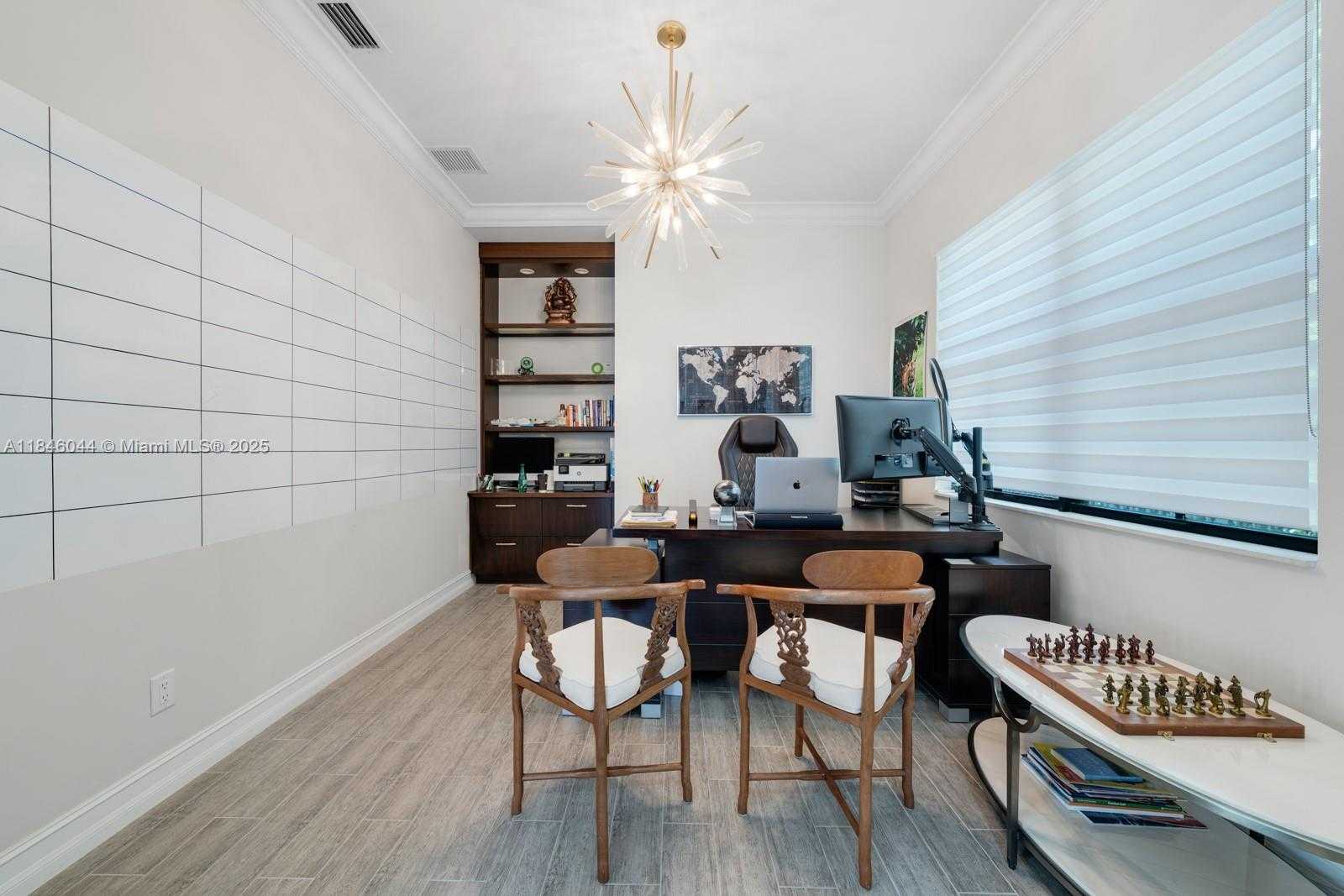 Small Image of 8545 EAST WATERCREST CIR E, Parkland Number 45