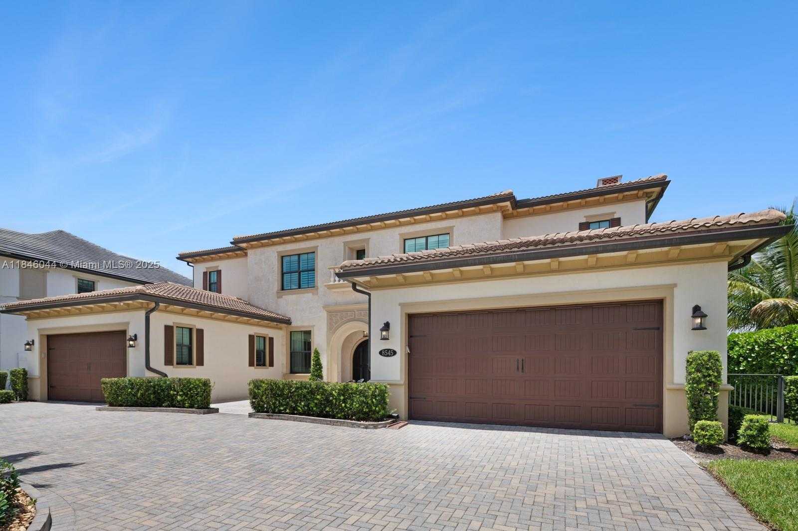 Small Image of 8545 EAST WATERCREST CIR E, Parkland Number 56