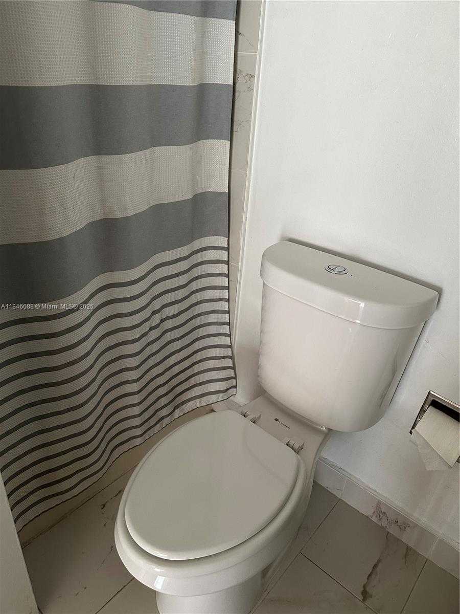 Small Image of 9380 WEST FLAGLER ST #212A, Miami Number 10