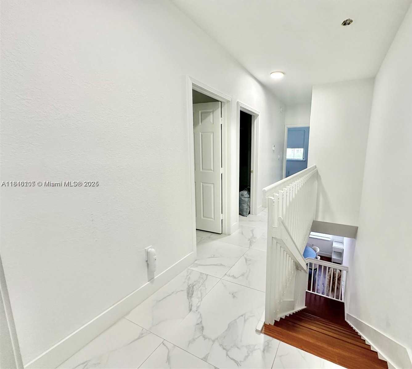 Small Image of 5620 NORTH WEST 107TH AVE #1504, Doral Number 17
