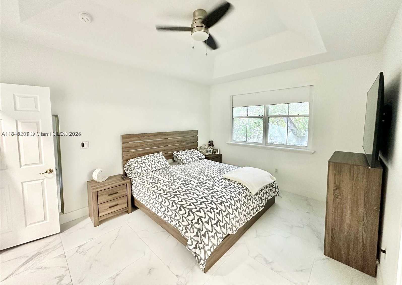 Small Image of 5620 NORTH WEST 107TH AVE #1504, Doral Number 18