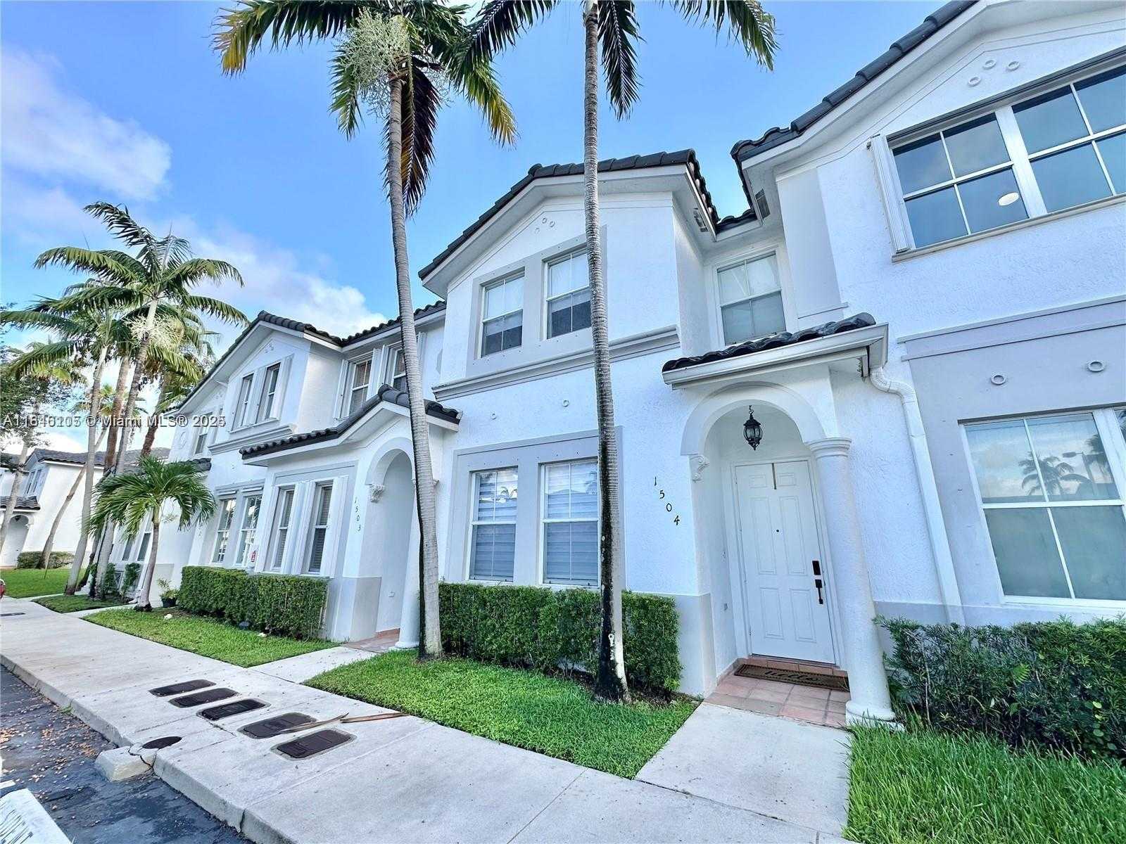 Small Image of 5620 NORTH WEST 107TH AVE #1504, Doral Number 2