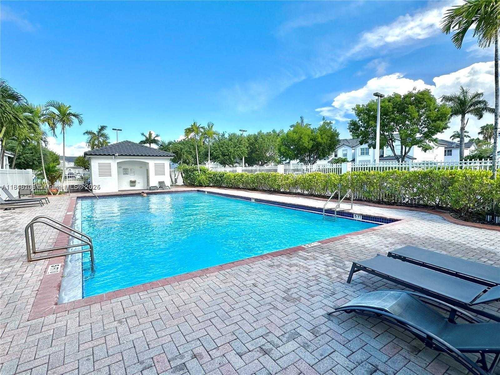 Small Image of 5620 NORTH WEST 107TH AVE #1504, Doral Number 33