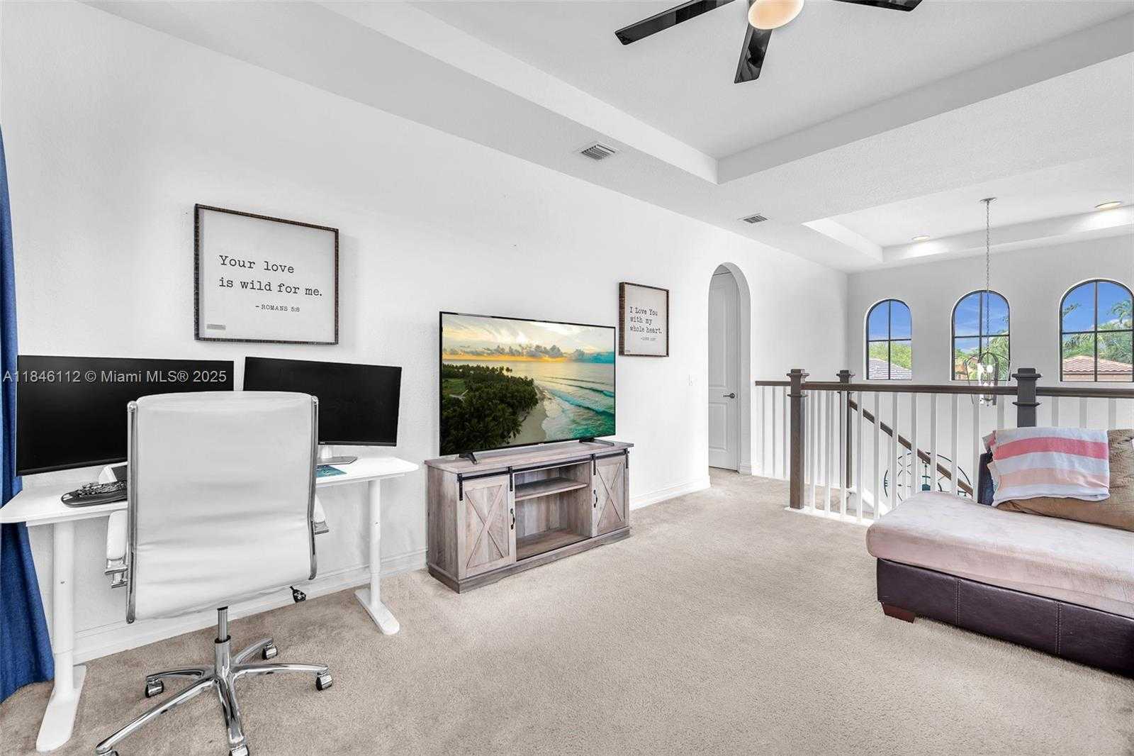 Small Image of 1052 SOUTH WEST 113TH WAY #1052, Pembroke Pines Number 32