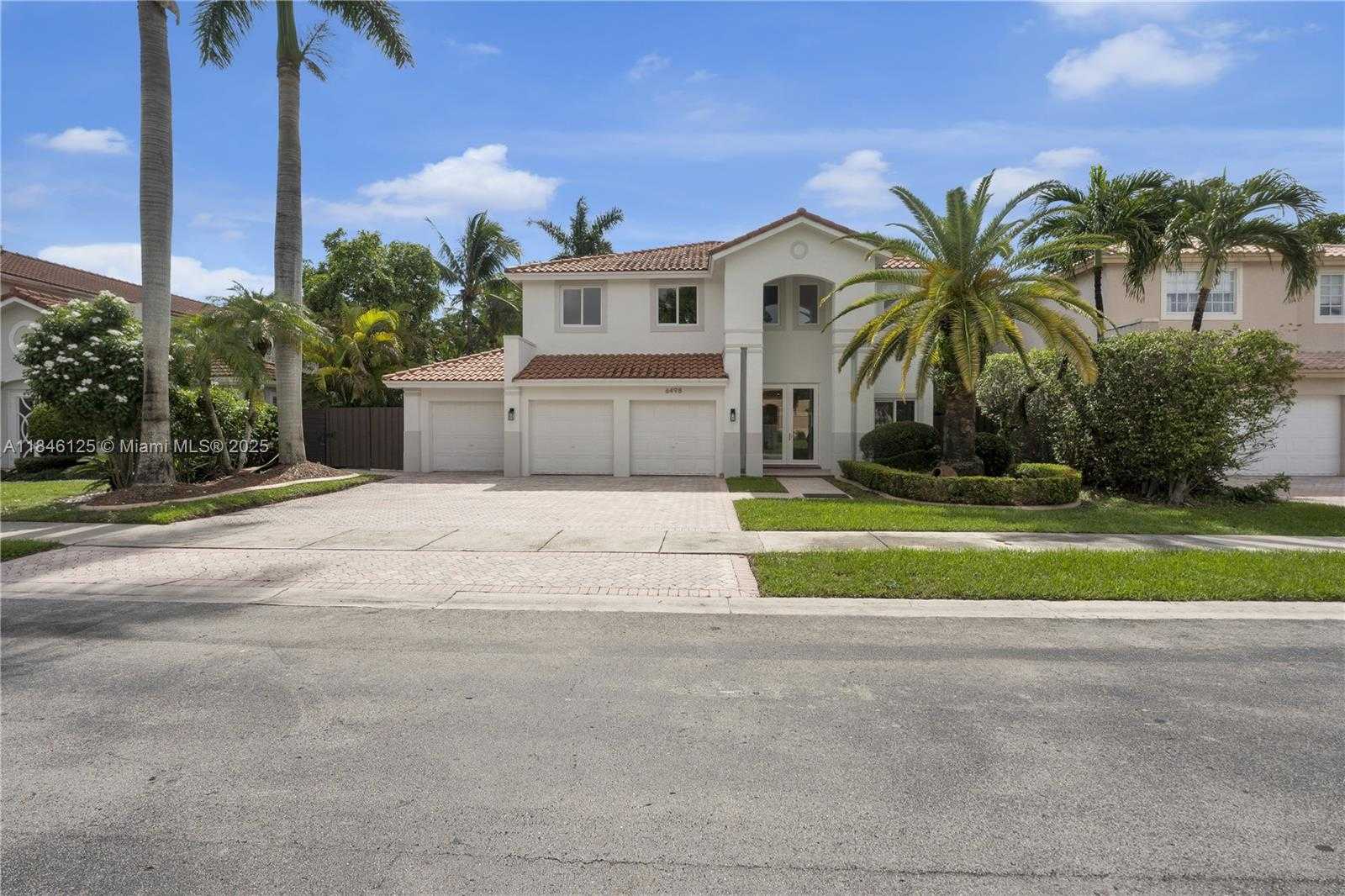 Small Image of 6498 NORTH WEST 113TH PL, Doral Number 8