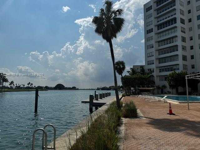 Small Image of 9100 WEST BAY HARBOR DR #7A, Bay Harbor Islands Number 10