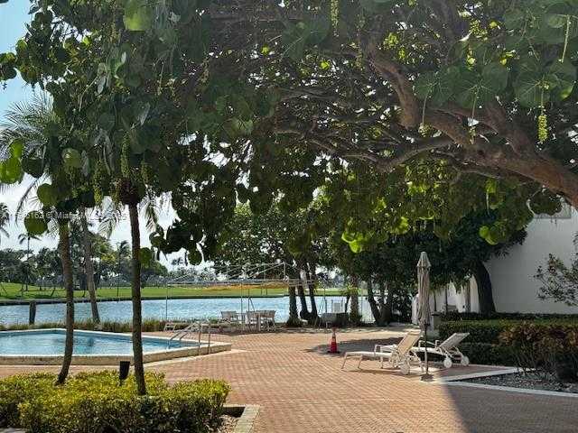 Small Image of 9100 WEST BAY HARBOR DR #7A, Bay Harbor Islands Number 14
