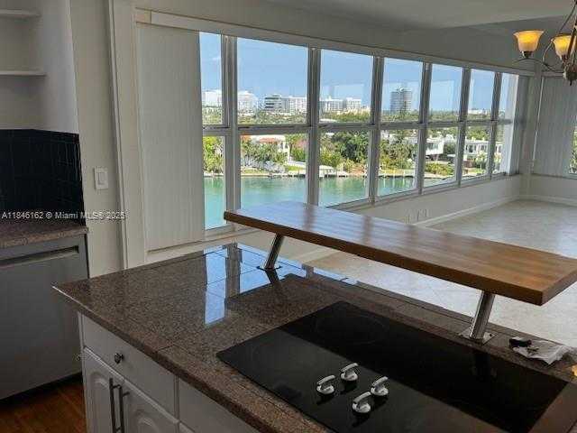 Small Image of 9100 WEST BAY HARBOR DR #7A, Bay Harbor Islands Number 48