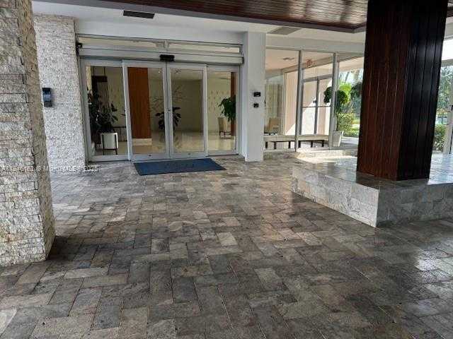 Small Image of 9100 WEST BAY HARBOR DR #7A, Bay Harbor Islands Number 64