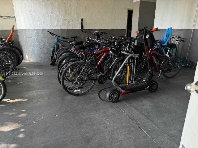 Small Image of 9100 WEST BAY HARBOR DR #7A, Bay Harbor Islands Number 67