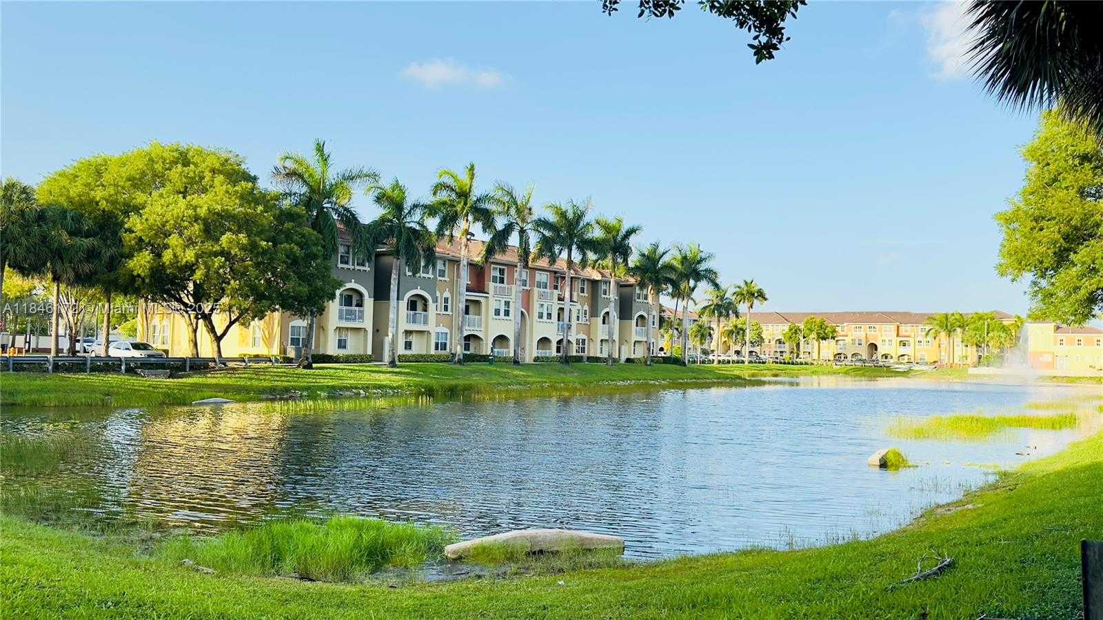 Small Image of 10870 NORTH WEST 88TH TER #104, Doral Number 8