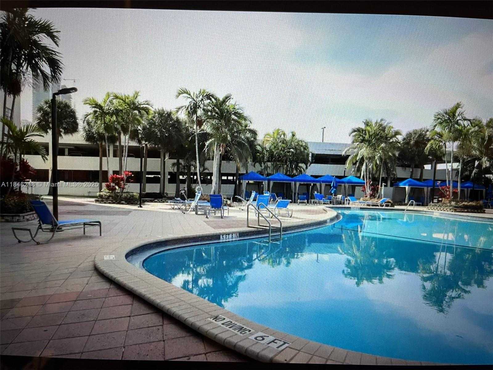 Small Image of 19370 COLLINS #705, Sunny Isles Beach Number 21