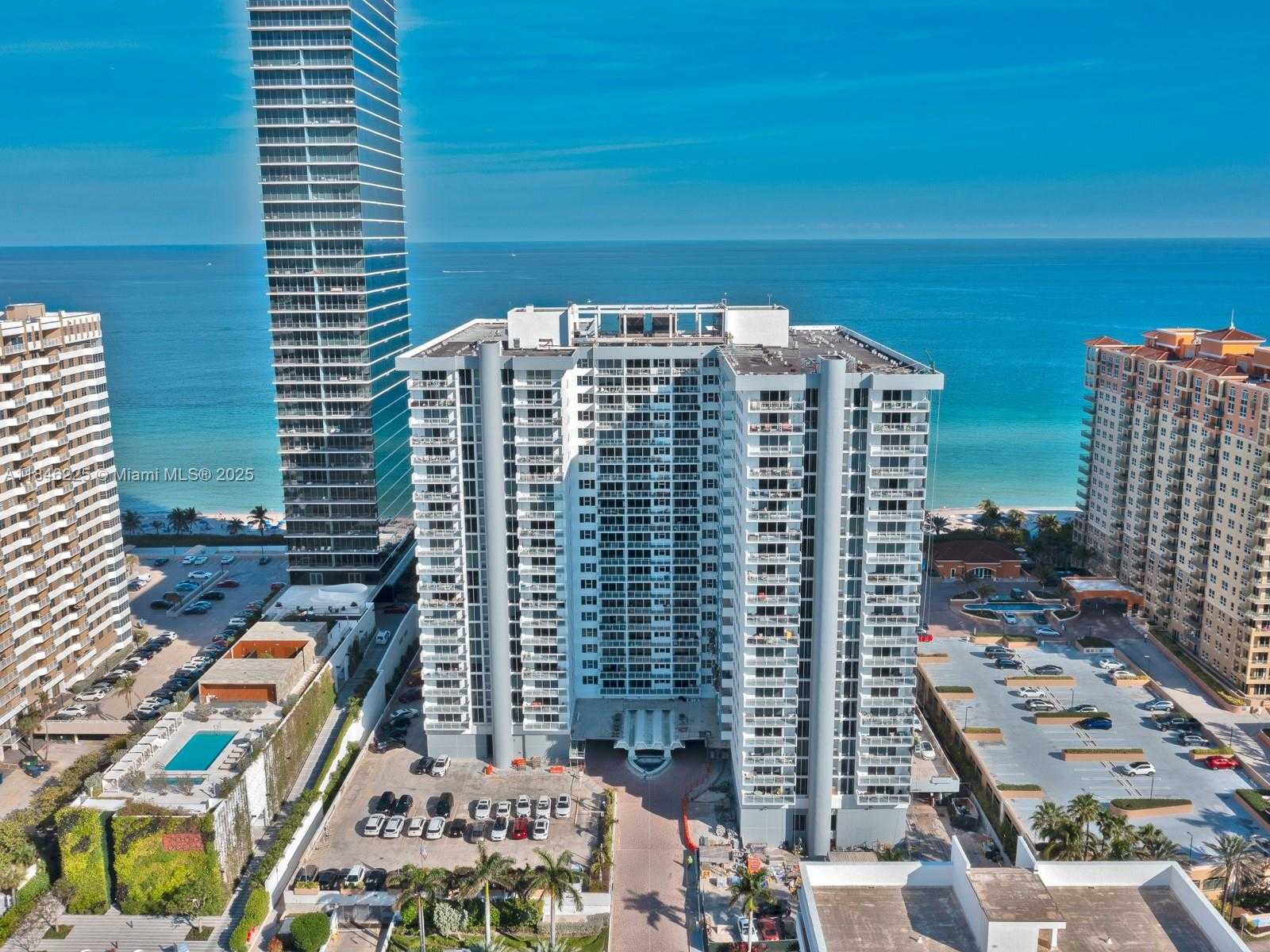 Small Image of 2030 SOUTH OCEAN DR #1414, Hallandale Beach Number 6
