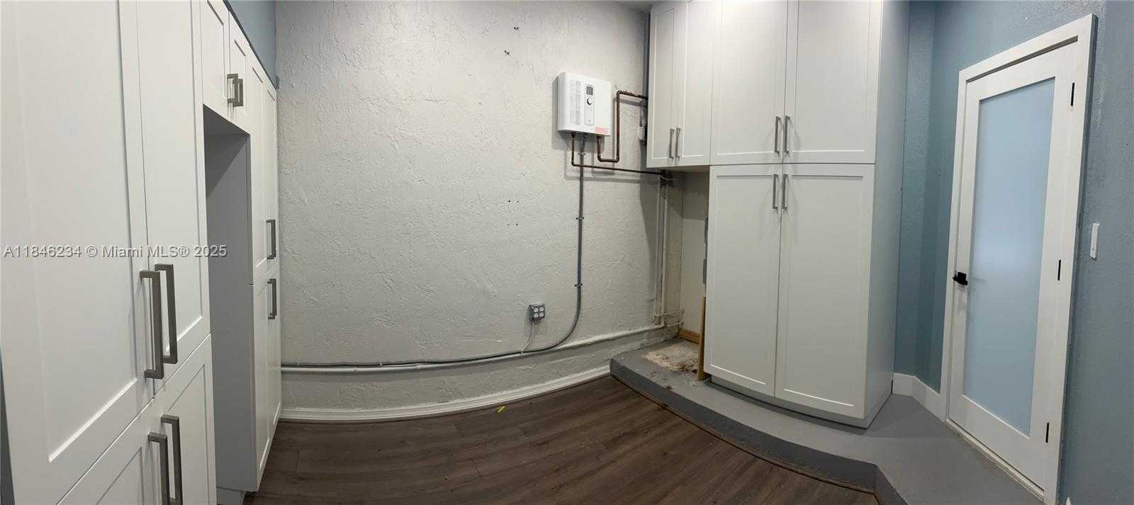 Small Image of 12562 SOUTH WEST 125TH TER, Miami Number 13