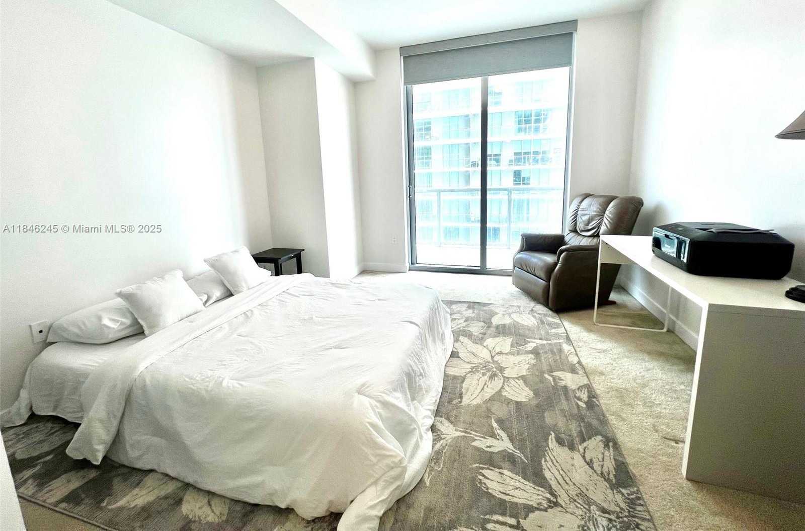 Small Image of 1111 SOUTH WEST 1ST AVE #3214, Miami Number 12