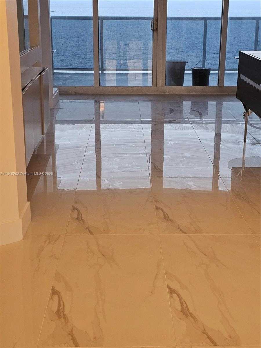 Small Image of 19111 COLLINS AVE #2906, Sunny Isles Beach Number 5