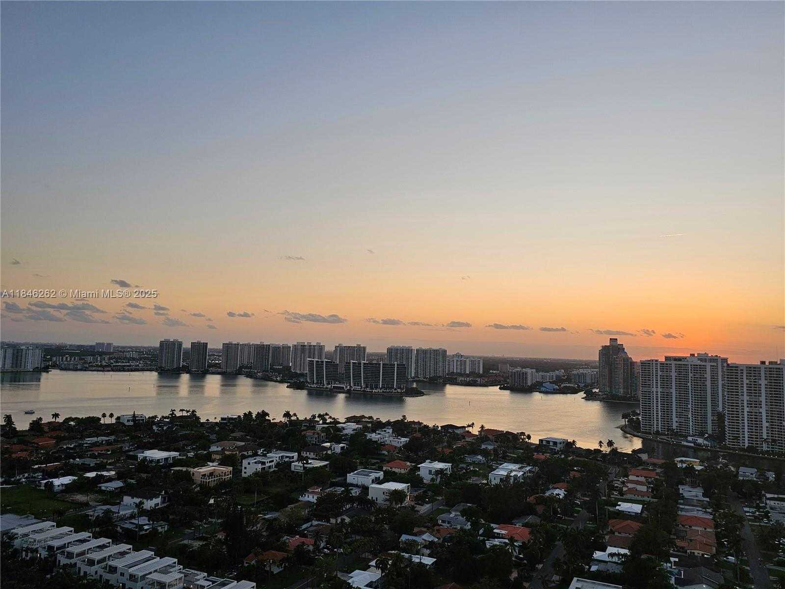 Small Image of 19111 COLLINS AVE #2906, Sunny Isles Beach Number 9