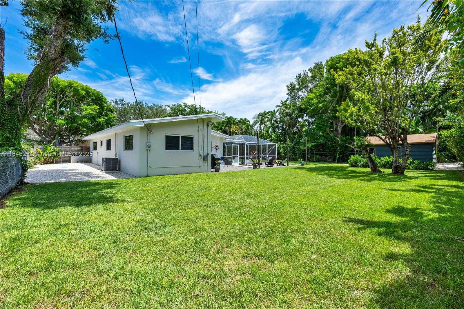 Small Image of 13800 SOUTH WEST 78TH PL #13800, Palmetto Bay Number 21